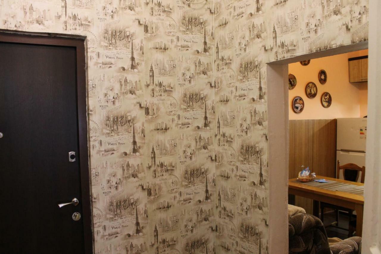 Apartment On Rynok Square Львов Экстерьер фото